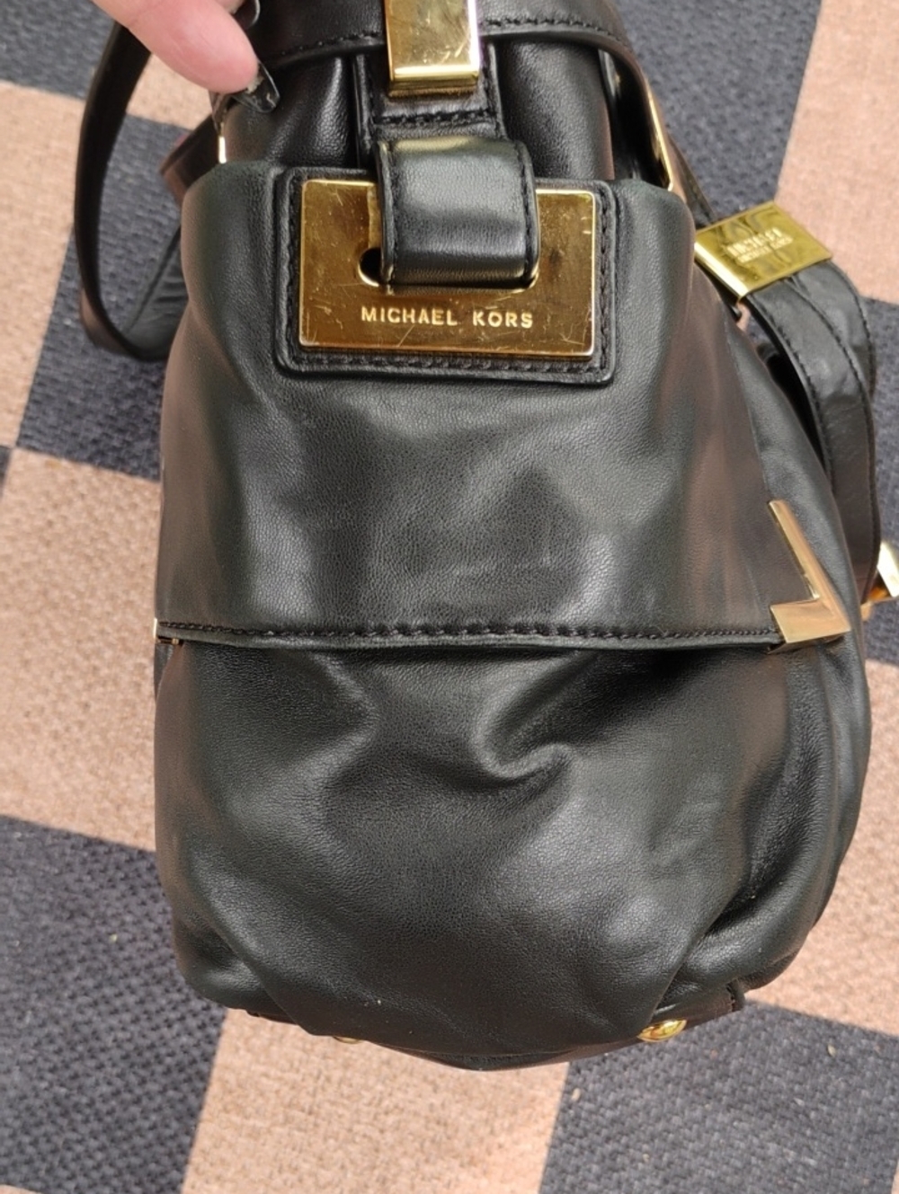 Michael Kors Black 3 Compartment lambskin Leather Tote Bag with Gold Accents - Picture 2 of 11